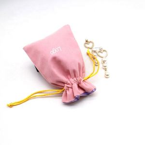 Pochette en velours rose élégante personnalisée pour bijoux, perles, bracelets, emballages cadeaux - Écologique et recyclable - Product Image 3