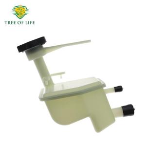 Depósito de líquido de dirección asistida Tree Of Life 2N153R700AC para Ford EcoSport Fusion, de plástico - Product Image 1