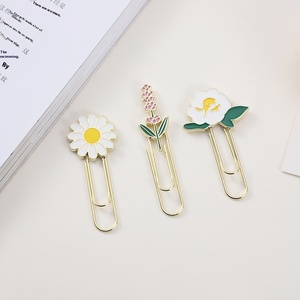 Creative petit dessin animé frais fruits <span class=keywords><strong>trombone</strong></span> mignon étudiant fournitures de bureau signet en métal Durable - Product Image 4
