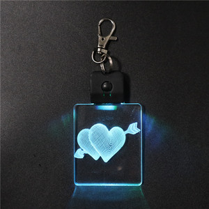 Nhà Máy Tùy Chỉnh 3D Laser Khắc Logo Trái Tim Và Tình Yêu Thiết Kế Key Chủ Key Chain Chủ <span class=keywords><strong>LED</strong></span> Pha Lê <span class=keywords><strong>Keychain</strong></span> Với Ánh Sáng <span class=keywords><strong>LED</strong></span> - Product Image 6