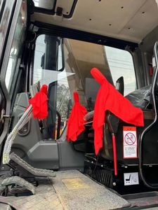 รถขุดตีนตะขาบ SY335H 33 ตัน มือสอง เครื่องยนต์ Isuzu แท้ สภาพใช้งานดี แรงขุดทรงพลัง - Product Image 5