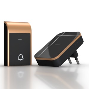 Timbre inalámbrico negro y dorado, compatible con corriente alterna, fácil instalación, ideal para mejorar la seguridad del hogar. - Product Image 1