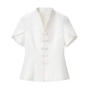 Chemisier personnalisé pour femme à col mandarin et boutons grenouille, chemise à manches courtes cintrée avec détails rétro, haut vintage OEM/ODM - Product Image 4