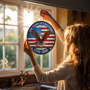 กระจกสีประดับตกแต่งภายในอาคาร รุ่น National Honor ฉลองครบรอบ 250 ปีแห่งอิสรภาพ 1776-2026 - Product Image 4