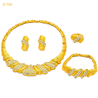 Juego de Collares de Cristal de Lujo para Mujer, Estilo Dubái, Joyería Chapada en Oro, Aretes, Anillo, Pulsera, Conjuntos de Joyería al por Mayor para Bodas