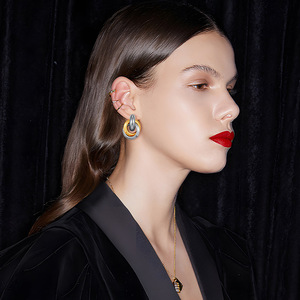 Européen Américain Rétro Tentation Boucles D'oreilles Nouvelle Mode Double Cercle Deux-Cerceau Emboîtement Conception <span class=keywords><strong>Cuivre</strong></span> Plaqué Or pour - Product Image 3