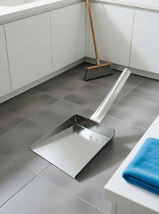 Recogedor de Polvo de Acero Inoxidable de Alta Resistencia |   Recipiente Recolector de Polvo Irrompible para Limpieza de Pisos en Hogar, Cocina, Oficina y Vestíbulo - Product Image 2