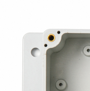 صندوق بلاستيكي مقاوم للماء للمشاريع الكهربائية بالجملة، IP55، 100*68*50، مصنوع من ABS، معتمد من CE وROHS، للاستخدام الداخلي والخارجي - Product Image 4