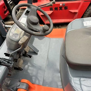 HELI Gabelstapler zum Verkauf. Das Auto ist in gutem Zustand, nur 150 Stunden arbeiten. Der Preis ist großartig. - Product Image 5