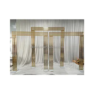 Contexto do aço inoxidável do arco do metal Frame brilhante flor do ouro para eventos do casamento