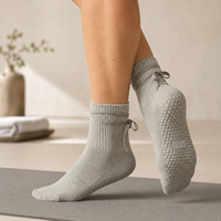Chaussettes antidérapantes personnalisées pour yoga et pilates avec sangle de cheville et nœuds, séchage rapide, respirantes, écologiques, en spandex et coton pour femmes