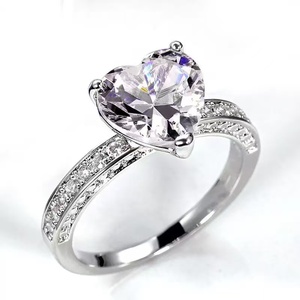 <span class=keywords><strong>Bague</strong></span> Cœur Rose en Zircon Cubique, Double Rangée Pavée à Quatre Griffes, Tonalité Argentée, Romantique et Élégante, Vente en Gros, Marque Privée, Cadeau <span class=keywords><strong>de</strong></span> Fiançailles pour Femme - Product Image 2