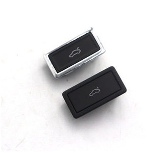 Bouton de déverrouillage du coffre 3VD959831 noir avec garniture brillante pour la toute nouvelle Passat Superb - Product Image 2
