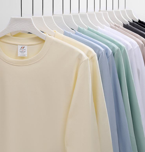 เสื้อยืดแขนยาวผ้าฝ้าย 100% พิมพ์ลายกราฟิกไซส์ใหญ่พิเศษสำหรับผู้ชาย ทรงหลวม พิมพ์ลายดิจิทัลพร้อมโลโก้ขนาดใหญ่ ผลิตตามสั่งจากโรงงาน - Product Image 5