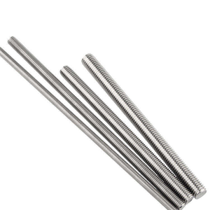 Vis filetées en acier allié zinc/noir de longueur personnalisée, traitement de surface, emballage en vrac pour machines agricoles - Product Image 1