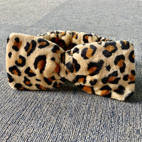 Bandeau de maquillage doux et mignon avec grand nœud motif léopard pour le lavage du visage et la douche, pour filles