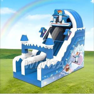 Tobogán inflable de pingüino ártico con Castillo de nieve y diseño de copos de nieve Equipo de juego grande para niños al aire libre - Product Image 2
