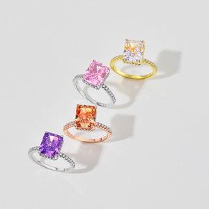 Anillo de Compromiso y Boda Dylam de Plata de Ley 925 con Halo de Diamantes Simulados, Corte 8A, Zirconia Cúbica - Product Image 6