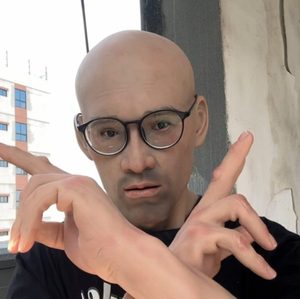 Masque réaliste en silicone portable pour homme jeune et élégant, personnalisable, accessoires de costume pour films, télévision et cosplay, masques masculins réalistes - Product Image 3