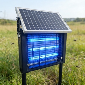 Mata Mosquitos Solar para Exteriores, 4500V, IPX4 Impermeable, Control de Luz, Certificado CE, 1 Año de Garantía, Ecológico, de Fábrica - Product Image 1