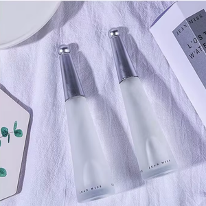 Perfume <span class=keywords><strong>de</strong></span> mujer con fragancia <span class=keywords><strong>de</strong></span> Rosa ligera <span class=keywords><strong>de</strong></span> larga duración al por mayor agua pura popular para mujer - Product Image 1