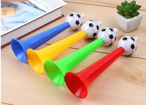 Sifflet de football personnalisé avec logo imprimé, accessoires de motivation et d'ambiance, corne de supporter créative, vuvuzela 2026 - Product Image 3