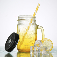 Vente en gros de tasse en verre carrée de 16 oz pour boissons froides tasse à jus coloré pot Mason tasse à boire avec poignée et paille