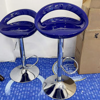 Vente en gros tabouret de bar moderne bon marché en plastique ABS chaise haute chaise de bar pivotante et réglable pour comptoir de petit-déjeuner de jus de fruits pour bar de cuisine