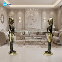 Table basse en bronze de luxe, sculpture féminine classique et base de table en chérubin pour la décoration intérieure haut de gamme