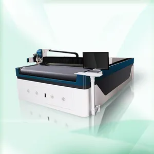 Duurzame Cnc Oscillerende Mes Kt Board Digital Board Papieren Zak Snijmachine Met Ce Certificaat