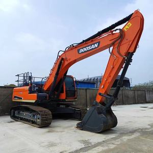 Excavadora de orugas hidráulica Doosan DX300LCA usada, 30 toneladas, modelo 2024, motor de 151kw, origen de Corea en Stock - Product Image 1