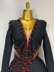 Abito Nero Aderente da Donna, Maniche Lunghe, Scollo a V, con Strass, Elegante per Serate, Club, Feste e Compleanni - Product Image 4