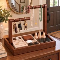 Organisateur de table en bois à deux niveaux avec barres ouvertes et plateau à bijoux pour tables de chevet, bureaux et entrées, avec cône porte-bagues