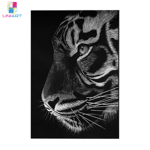 Decoración de pared UNIART, pintura en <span class=keywords><strong>lienzo</strong></span> de <span class=keywords><strong>tigre</strong></span> blanco y negro, carteles modernos de animales e impresiones, Cuadros, cuadro de pared, decoración del hogar para sala de estar - Product Image 1