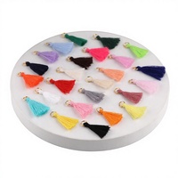 Matériaux pour accessoires de pendentif de sac et porte-clés faits main DIY, mini pompon court en fil de coton à dégradé ciel étoilé personnalisé