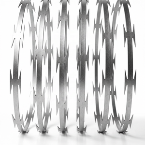 Alambre de púas concertina de triple hebra de hierro para aplicaciones penitenciarias y centros de alta seguridad - Product Image 4