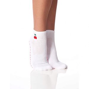 Custom Women Embroidered Pilates Socks Anti <b>slip</b> Grip Socks for Yoga - Product Image 3
