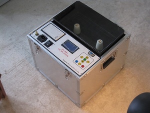 Testeur d'huile isolante série DYT, testeur de résistance diélectrique BDV, IEC156 ASTM D877, 60-100kV, instrument de test de résistance diélectrique haute tension réglable - Product Image 6