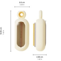 Brosse réutilisable autonettoyante en plastique pour enlever les poils d'animaux avec anneau rotatif, balayette anti-peluches double face pour canapé, vêtements et literie