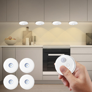 <span class=keywords><strong>Lampe</strong></span> de nuit intelligente à <span class=keywords><strong>LED</strong></span> avec capteur automatique, trois couleurs à intensité variable, alimentée par batterie, télécommande <span class=keywords><strong>pour</strong></span> éclairage sous armoire - Product Image 1