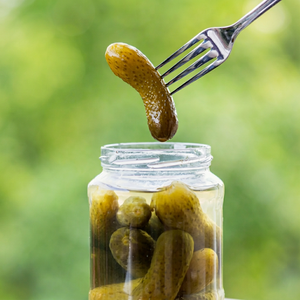 Cornichons en conserve premium, croustillants et épicés, en marinade |   Pot en verre |   Marque privée OEM |   Qualité d'exportation - Product Image 1