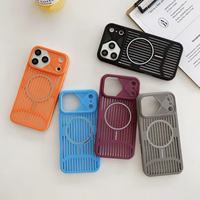 Coque de téléphone magnétique antichoc en gros pour iPhone 16 Pro Max, protection robuste avec protection de l'objectif de l'appareil photo, logo personnalisé OEM