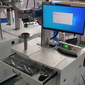 Máquina de Marcado Láser de Fibra de 20W, Precisión de 0.01mm, Refrigerada por Aire, de Sobremesa, Control JCZ EZCAD2 para Grabado de Metal y Marcado de Logotipos - Product Image 5