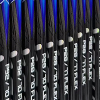 Bâton de hockey sur glace en fibre de carbone Fly P90TM P28 P29 P88 20 30 40 50 55 65 70 75 85 95 Flex JR INT SR toutes couleurs