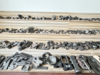 Levier de verrouillage en acier forgé à chaud sur mesure pour fabricants, pièces de rechange forgées pour machines agricoles et de construction