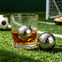 Cubes de glace réutilisables en acier inoxydable 304, en forme de ballon de football, pour refroidir le whisky, la bière, le vin et les boissons lors de soirées et bars