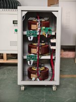 Stabilisateur de tension triphasé servo entièrement automatique PKNY, matériau en cuivre, AVR, usage domestique, bureau, industriel