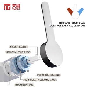 Classic Style 360 Degree Rotating Pull Out 304 Stainless Steel Material Kitchen Sink Tap - Product Image 5