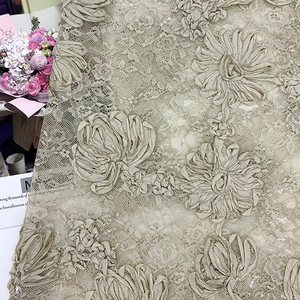 Tela de Encaje Bordado <span class=keywords><strong>con</strong></span> <span class=keywords><strong>Flores</strong></span> 3D de Alta Calidad, Encaje de Malla Texturizada <span class=keywords><strong>Negra</strong></span> para Vestido de Noche, Vestido de Novia - Product Image 2