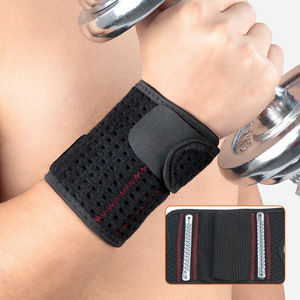 Venta al por mayor AOFIT WHW005 negro gimnasio deportes muñequeras envolturas elasticidad ajustable transpirable para protección de levantamiento de pesas - Product Image 1